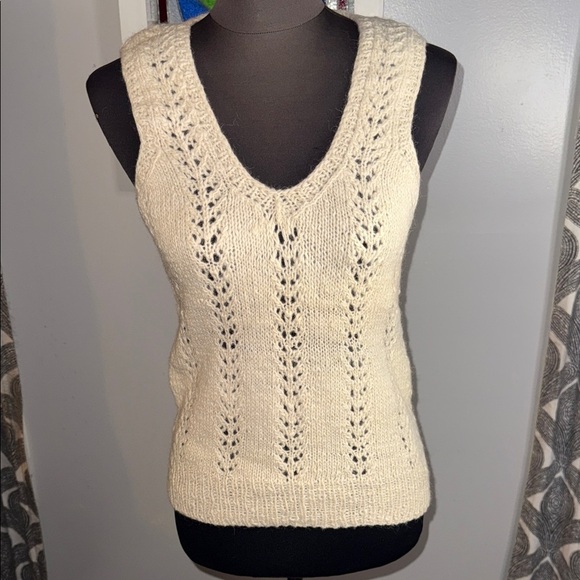 Vintage Hand Knit Wool Sweater Vest SZ Small - Picture 1 of 6